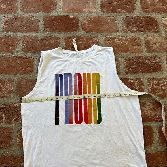 RARE Lululemon Proud & Present Women's White Rainbow Muscle Tank Top Size 12 - Picture 8 of 16